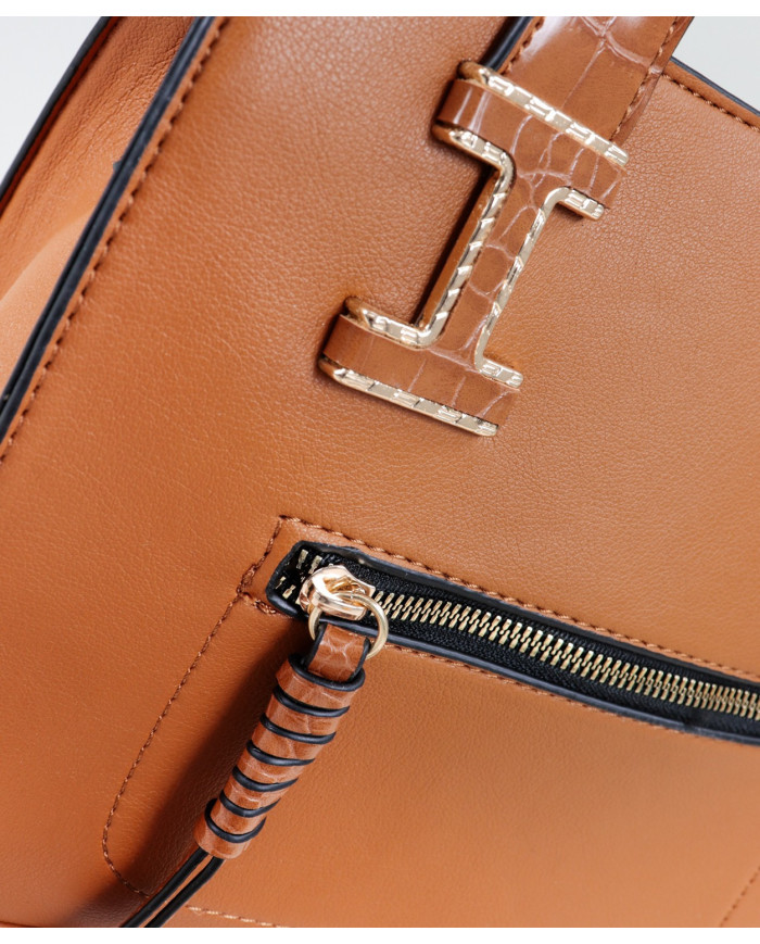 Camel of Lady of the Hand