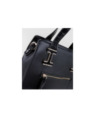 Mala Preta de Senhora de Mão