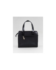 Señora Negra de la Mano Mala