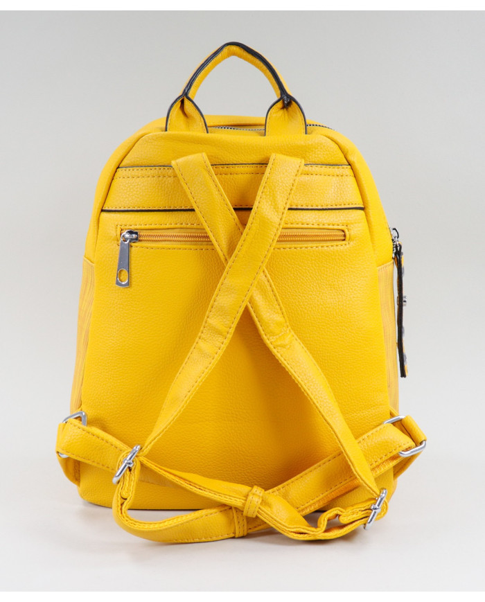 Mochila Amarela de Senhora com Tachas