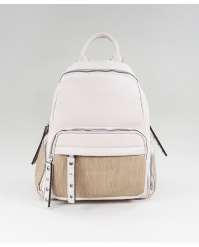 Maple backpack with Front pocket and Tachas