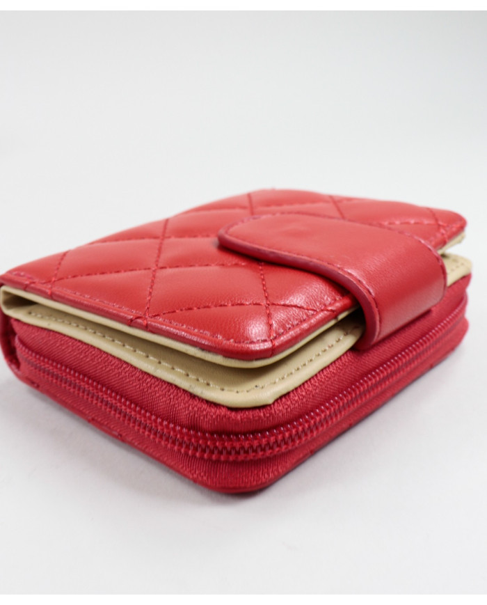 Women's Padded Red Wallet