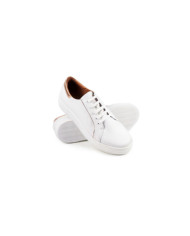 White Lady Ginova shoes with Golden Details