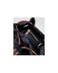 Mochila Preta Acolchoada com Cordão Ajustável