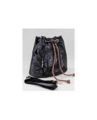 Mochila Preta Acolchoada com Cordão Ajustável