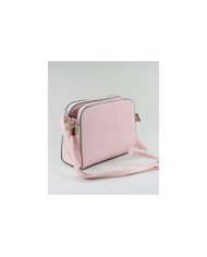 Caja rosa con grabado exterior