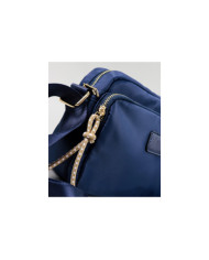 Mala Azul de Senhora Tiracolo