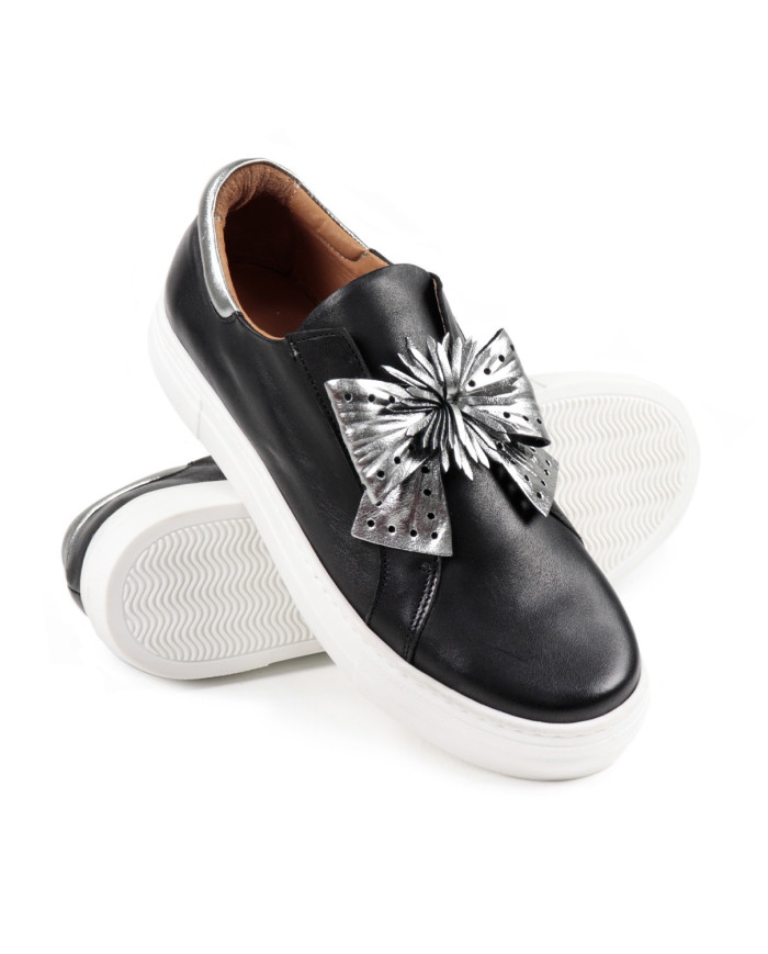 Black Lady Ginova shoes with Silver Lace