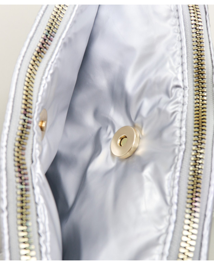 Women's Quilted Silver Case