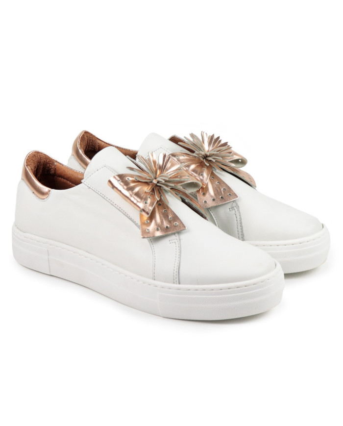 Zapatos Lady Ginova con cordón metálico