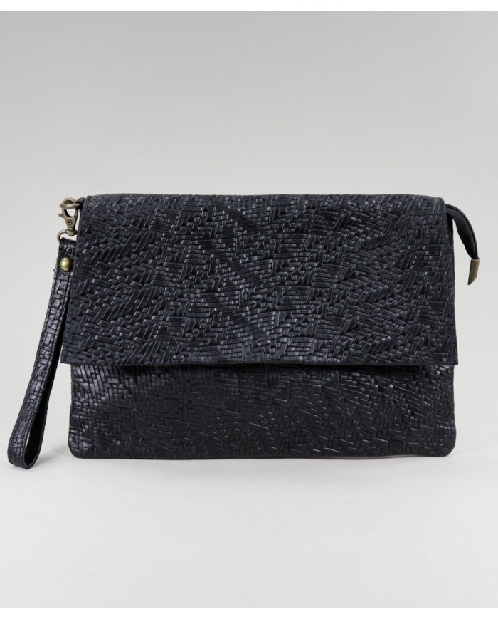 Clutch Feminina Preta em Pele