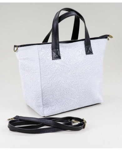 Lady White Case in Skin with Texture