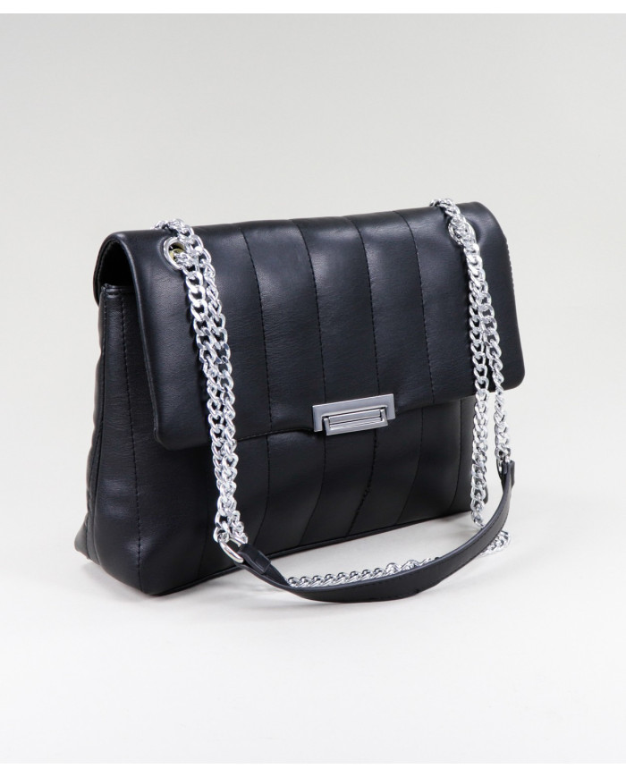 El hombro negro de Lady Bolsa