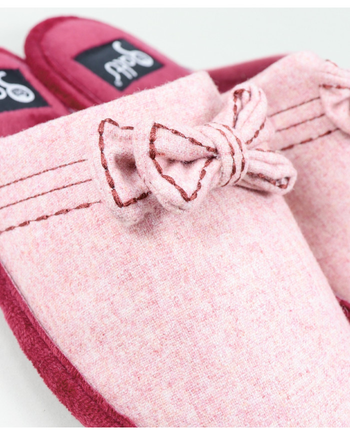 Ladies Room Slippers with Lace