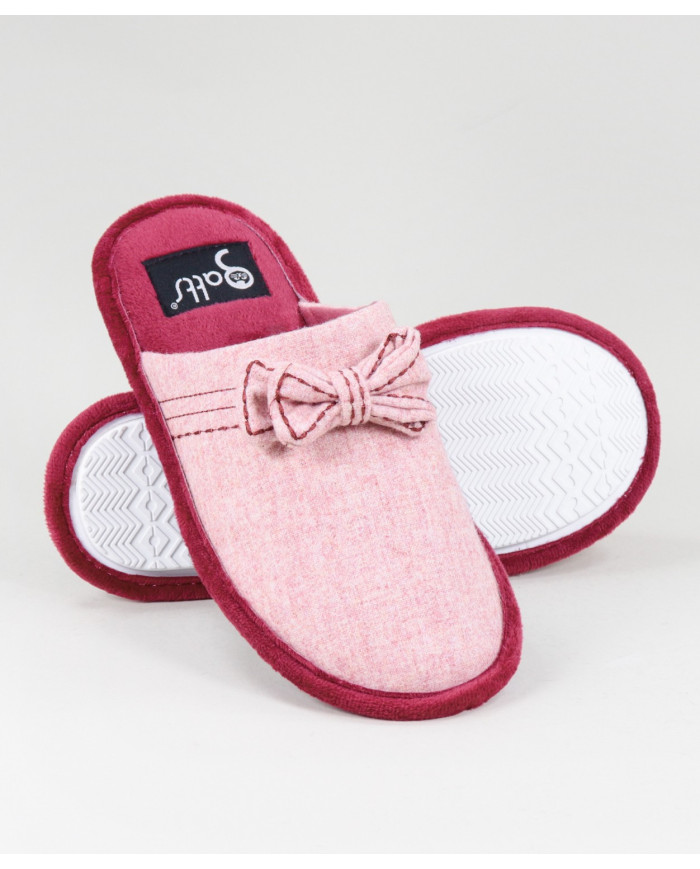 Zapatillas de la habitación de las damas con encaje