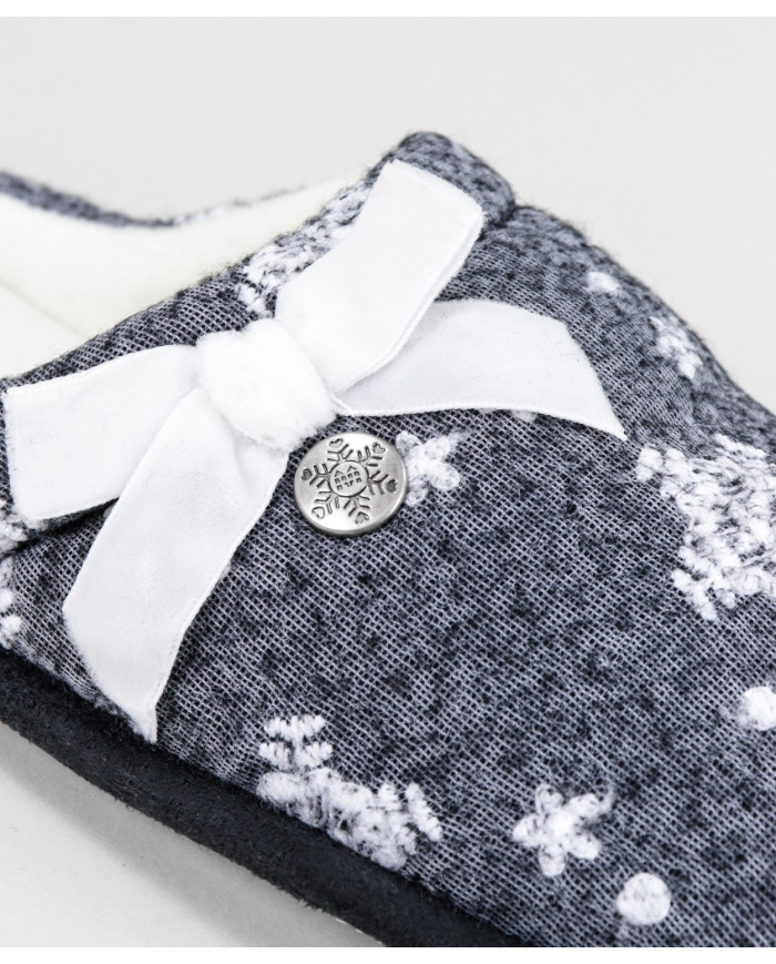 Zapatillas de la habitación de damas con estrellas