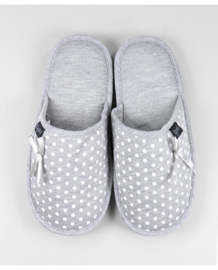 Women's Room Slippers with Cookies