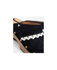 Soca with Lady Ginova's Lace