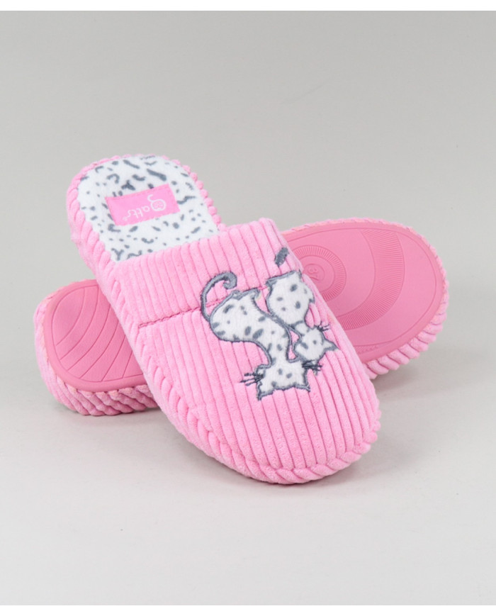 Ladies Room Slippers with Cats