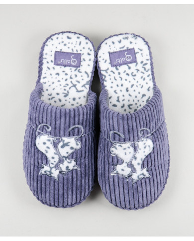 Ladies Room Slippers with Cats