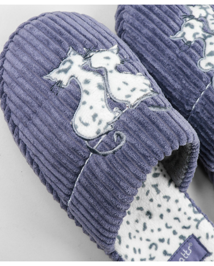 Ladies Room Slippers with Cats