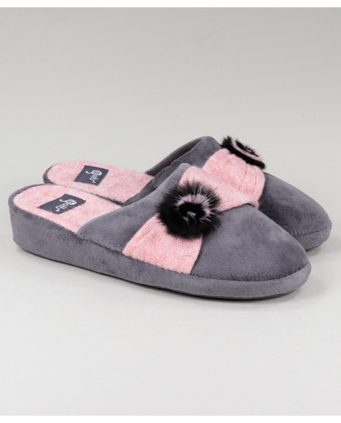 Ladies Room Slippers with Plugs