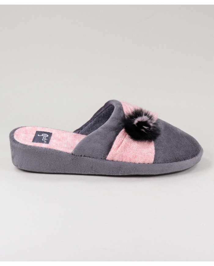 Ladies Room Slippers with Plugs