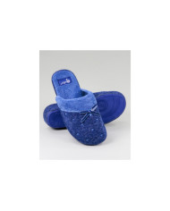 Zapatillas de la habitación de las damas con corazones