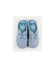 Zapatillas de la habitación de las damas con encaje