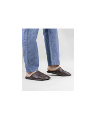 Brown Men's Room Slippers