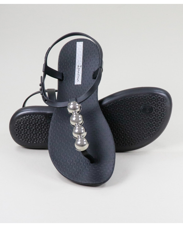 Sandalias Ipanema Negro con bolas