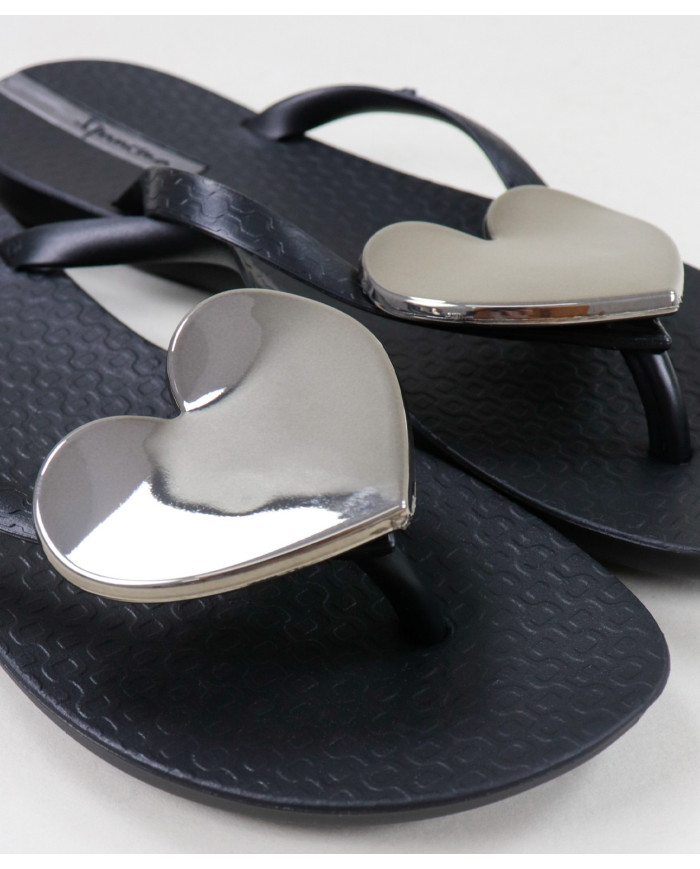 Black Ipanema Slippers with Hearts