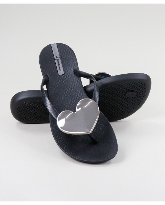 Black Ipanema Slippers with Hearts