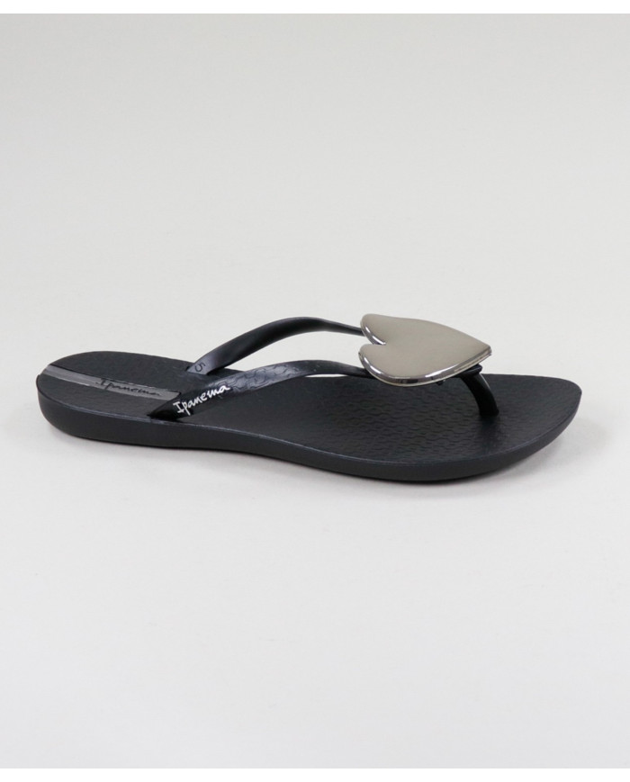 Zapatillas de Ipanema Negro con Corazón