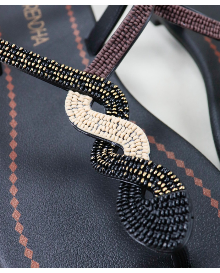 Sandálias Grendha Pretas com Tira Decorada