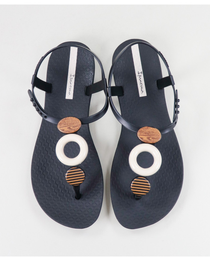 Sandalias Ipanema Negro con Aplicaciones