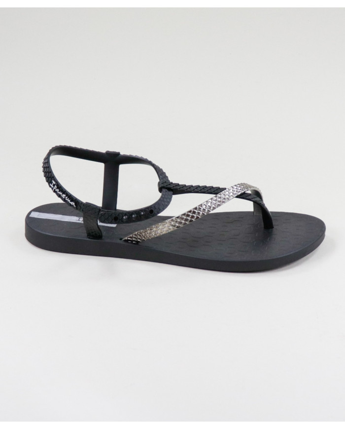 Sandalias Ipanema Negro con tiras