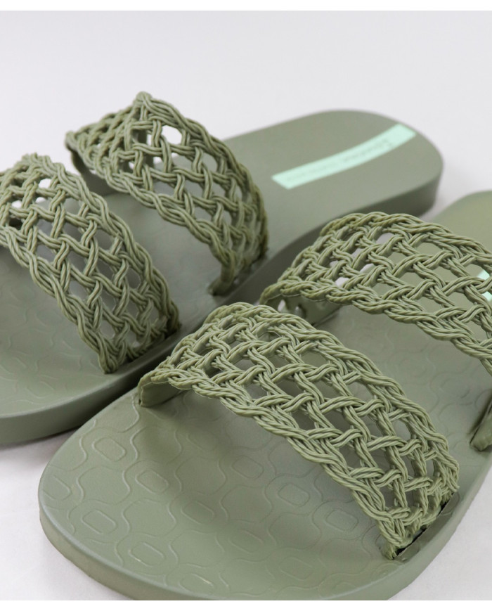 Green Ipanema Slippers with Lace Texture