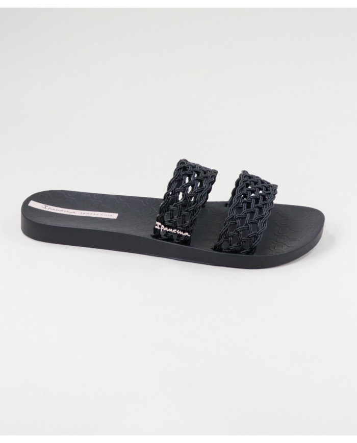Black Ipanema Slippers with Lace Texture