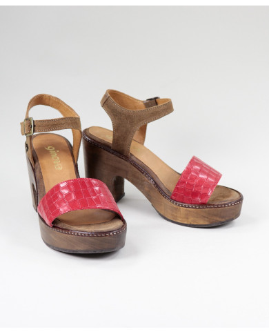 Sandals by Senhora Ginova with Strip Recorded