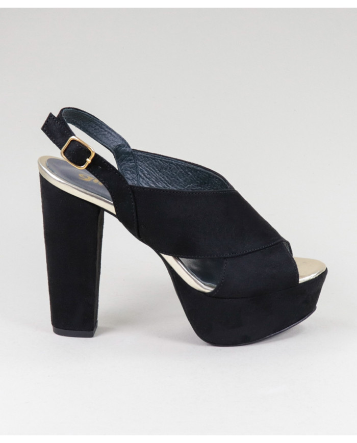 Women's Black Sandals Ginova Crossed to the Front