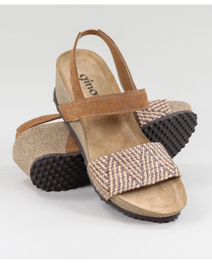 Ginova de Cunha Camel Sandals with Anatomical and Elastic Insole