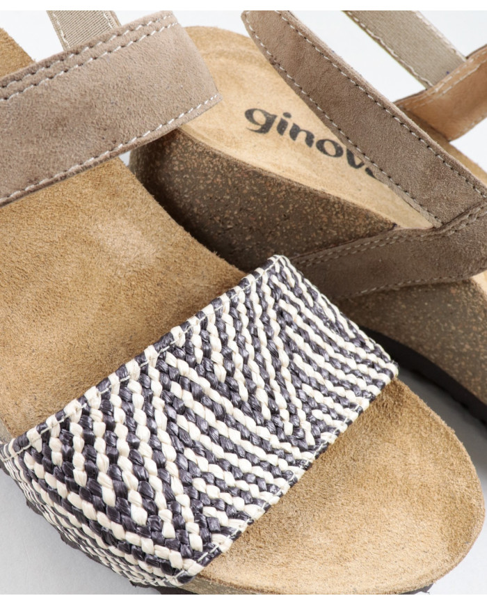 Sandalias Ginova de Cunha con plantilla anatómica y elástica