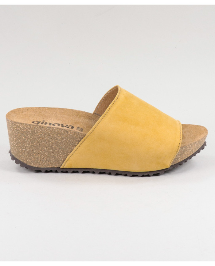 Ms. Ginova Slippers with Anatomical Insole in Cunha