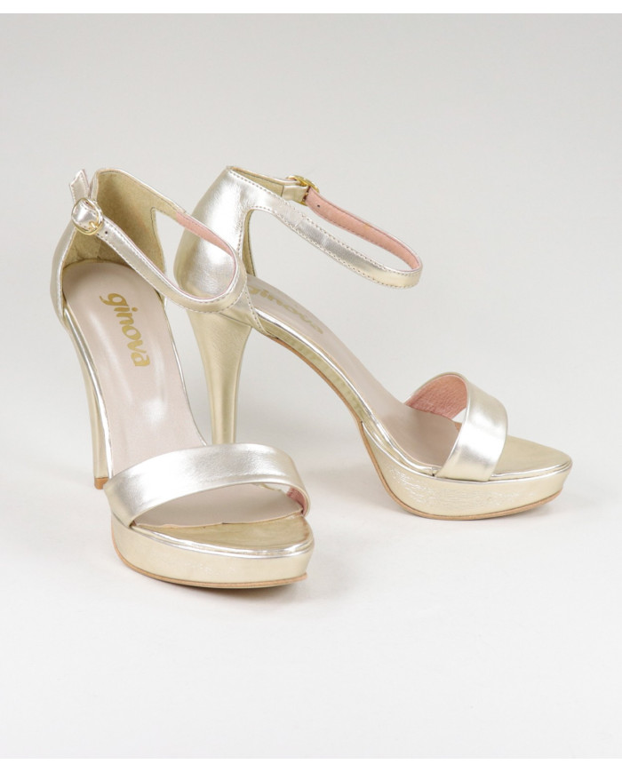 Elegantes sandalias de Lady Ginova