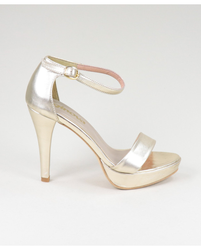 Elegantes sandalias de Lady Ginova