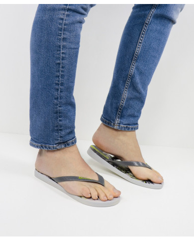 Zapatillas de hombres de Ipanema con patrón tropical