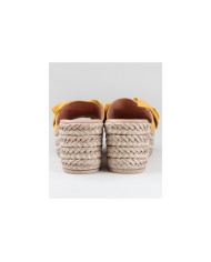 Women's Yellow Slippers in Cunha with Lace