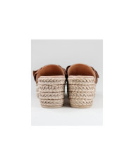 Women's Camel Slippers in Cunha with Lace