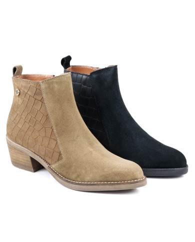 Ginova Middle Jump Buttons in Camurça